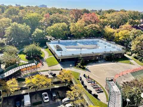 150-38 Union Turnpike, Flushing, NY 11367