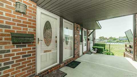 474 Mariners Way, Copiague, NY 11726