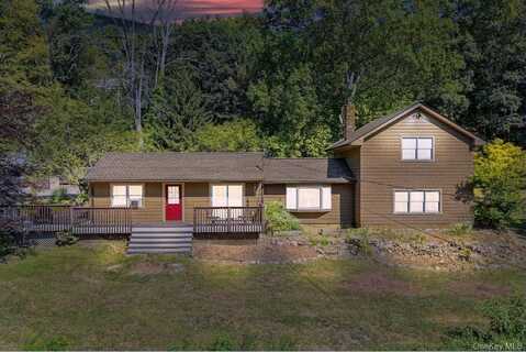 407 Fort Van Tyle Road, Port Jervis, NY 12771
