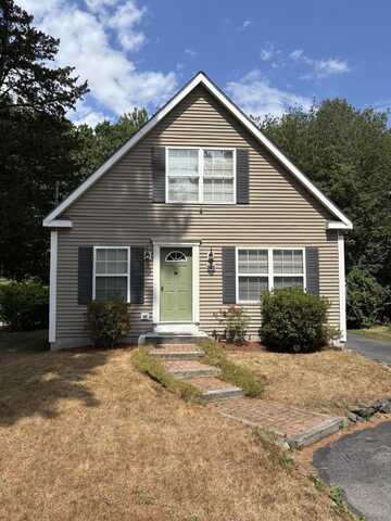 241 Sanford Road, Wells, ME 04090