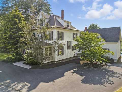 186 Foreside Road, Cumberland, ME 04110