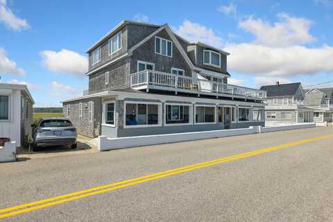 371 Webhannet Drive, Wells, ME 04090