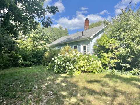 1183 River Road, Bucksport, ME 04416