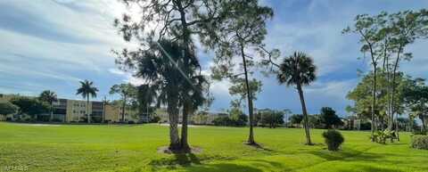 267 Quail Forest, NAPLES, FL 34105