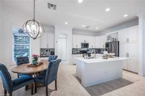 1905 Isla De Palma, NAPLES, FL 34119