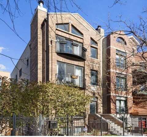 2430 W Iowa Street, Chicago, IL 60622