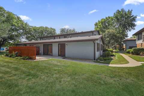 1590 Avati Lane, Aurora, IL 60505
