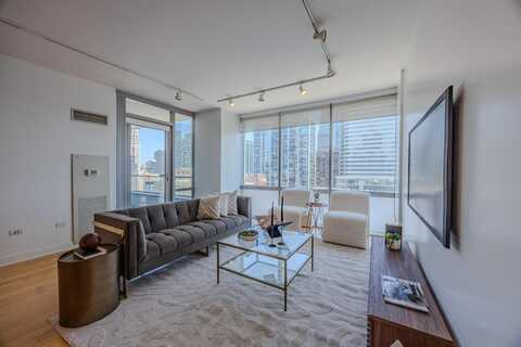 8 E Randolph Street, Chicago, IL 60601
