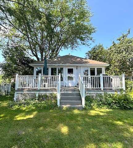 9533 273rd Avenue, Salem, WI 53179