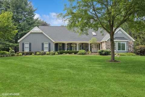 6201 N Wyndwood Drive, Crystal Lake, IL 60014