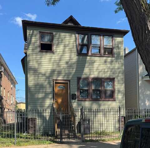 7915 S Ellis Avenue, Chicago, IL 60619