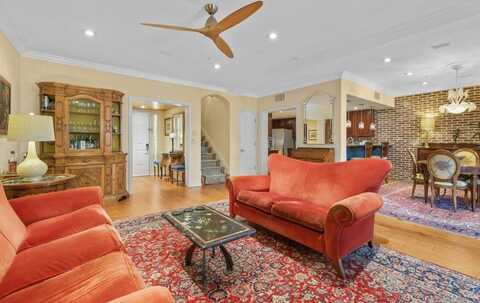 301 W G St, San Diego, CA 92101