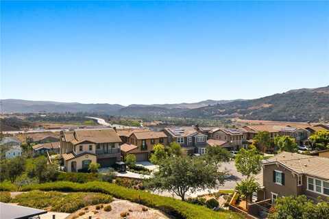 65 Listo Street, Rancho Mission Viejo, CA 92694