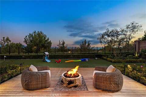 137 Sunset, Irvine, CA 92602