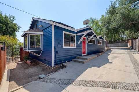 23950 Los Rosas Street, West Hills, CA 91304