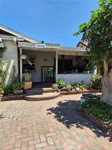 6906 S Figueroa Street, Los Angeles, CA 90003