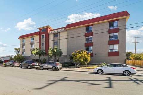3535 Monroe Ave, San Diego, CA 92116