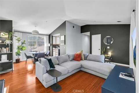 118 Gallery Way, Tustin, CA 92782