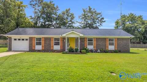 209 Noblitt Street, Albertville, AL 35950