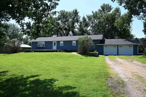 5105 W Sherwood Rd, Norfolk, NE 68701
