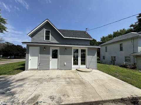 207 3Rd Avenue, Bayard, IA 50029