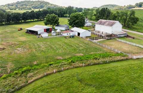 7307 Dover Zoar Road NE, Dover, OH 44622