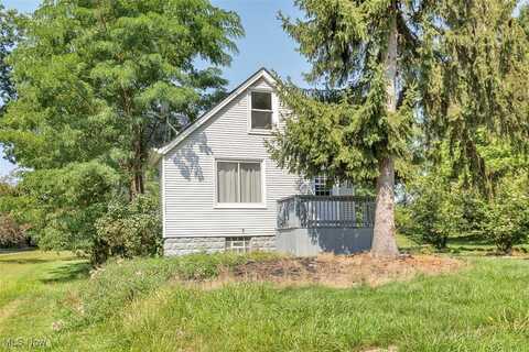 3702 Avondale Road, Woodmere, OH 44122