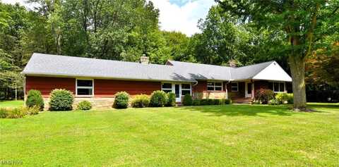 31299 Fairview Drive, Chagrin Falls, OH 44022