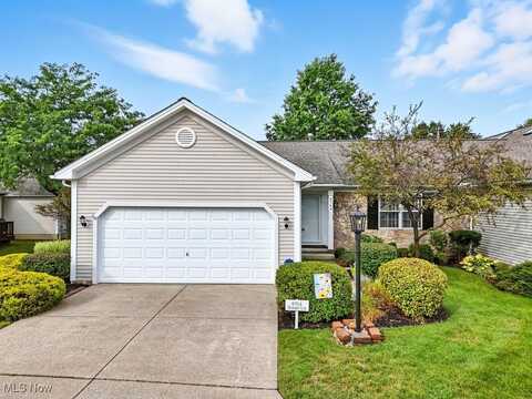 8764 Stuart Lane, Northfield, OH 44067
