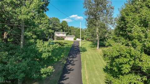 5222 Martin Drive SE, East Sparta, OH 44626