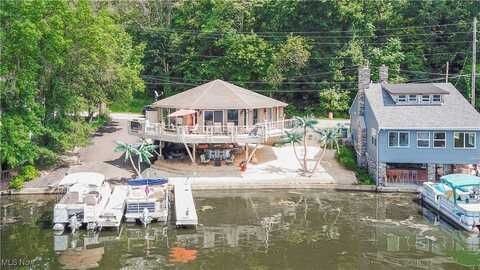 3956 S Turkeyfoot Road, Akron, OH 44319
