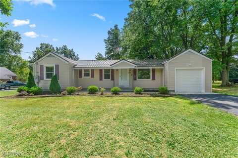 5231 W Rockwell, Youngstown, OH 44515