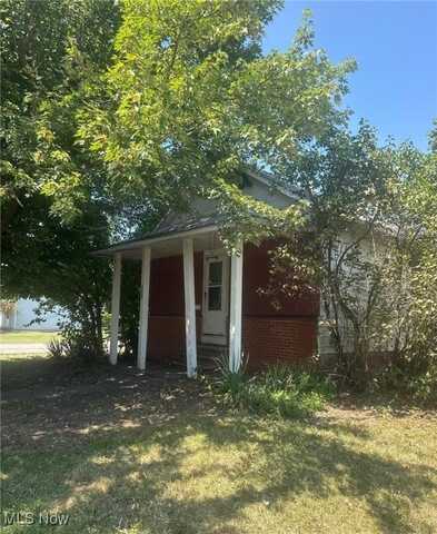 322 W 18th Street, Lorain, OH 44052