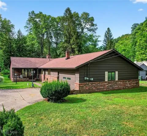 15021 Stillwater Drive, Novelty, OH 44072