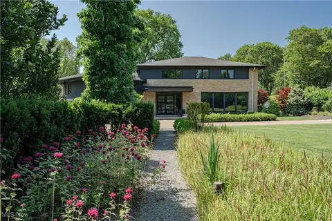 24199 Shaker Boulevard, Shaker Heights, OH 44122