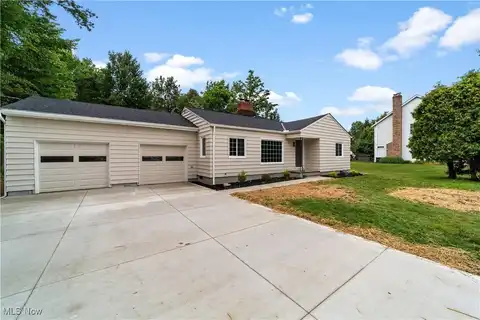 5844 Highland Road, Highland Heights, OH 44143