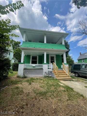 2110 W 95th Street, Cleveland, OH 44102