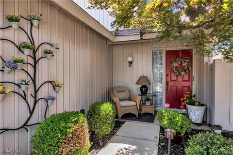 32715 Deerspring Court, North Ridgeville, OH 44039