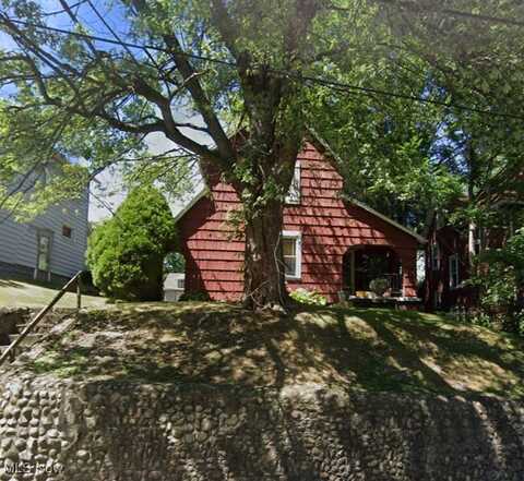 1517 Glendale Place NE, Canton, OH 44705