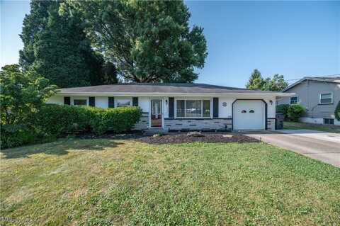 3430 Rebecca Drive, Canfield, OH 44406
