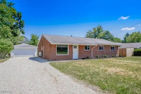 1429 Brookdale Lane, Kent, OH 44240
