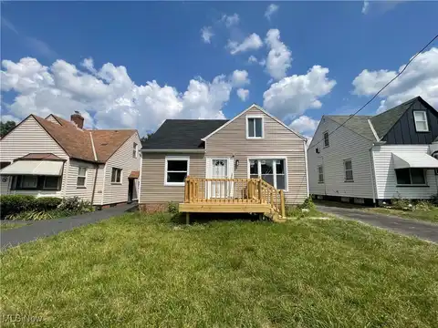 15807 Westview Avenue, Cleveland, OH 44128