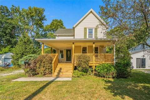 474 1st Street, Geneva, OH 44041