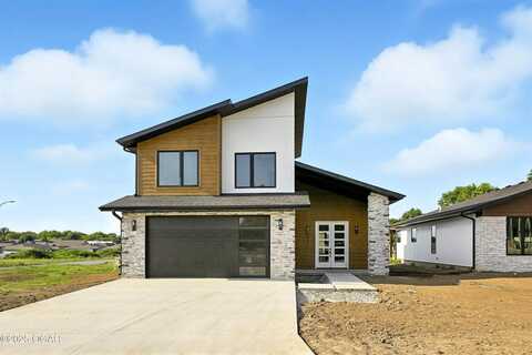 837 Modern Way, Carthage, MO 64836