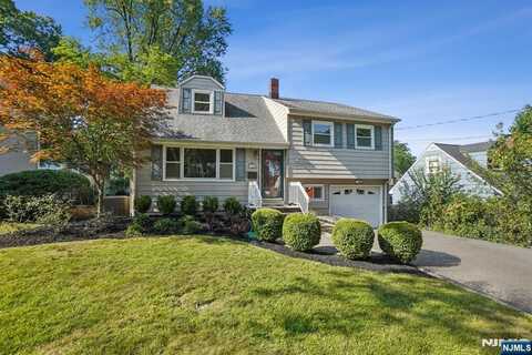 13 Westland Road, Verona, NJ 07044