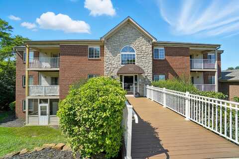 701 Napa Valley Lane, Crestview Hills, KY 41017