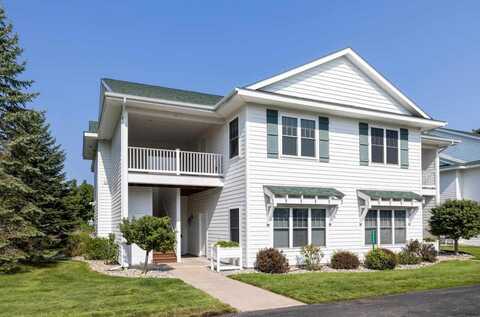 09545 Summerhouse, Charlevoix, MI 49720