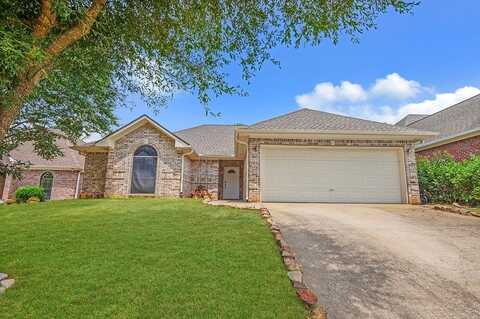 153 Quarry Lane, Nacogdoches, TX 75965