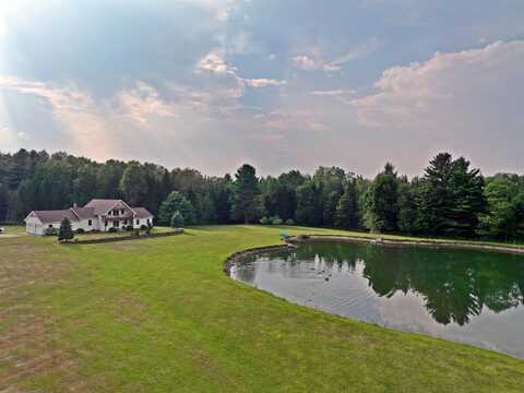 4141 Hinman Settler Road, Brownington, VT 05860