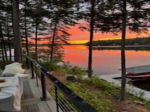 887 Lovell Lake Road, Wakefield, NH 03872